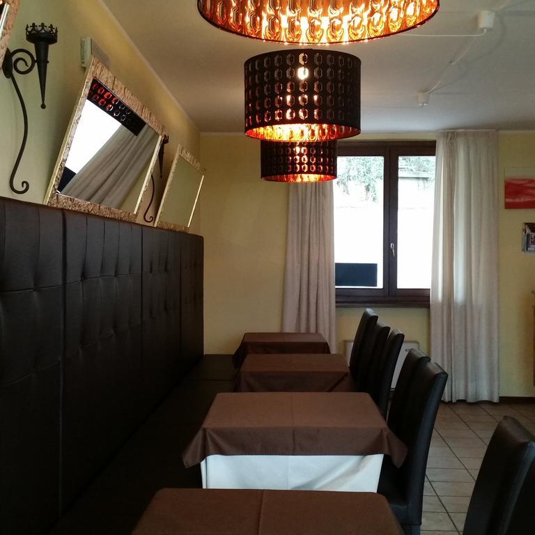 Casa Albergo Sorriso (Adults Only) Limone sul Garda Exterior photo